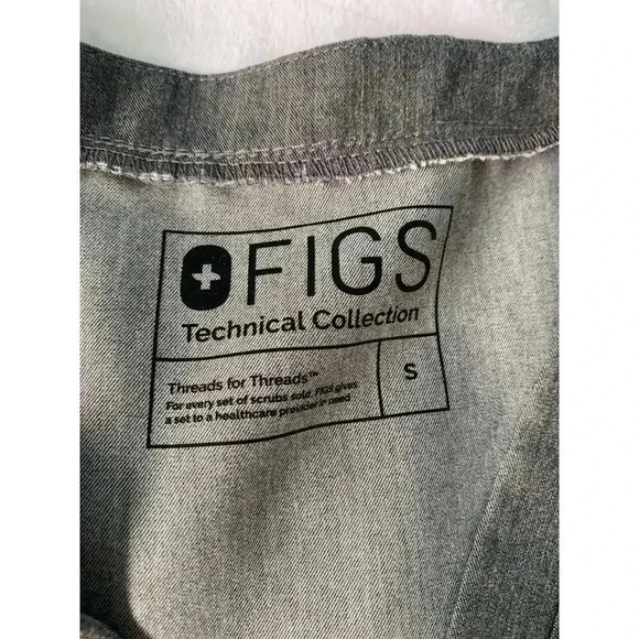 Lot 2 Figs Technical Collection Scrubs Women Smalls - Picture 2 of 15